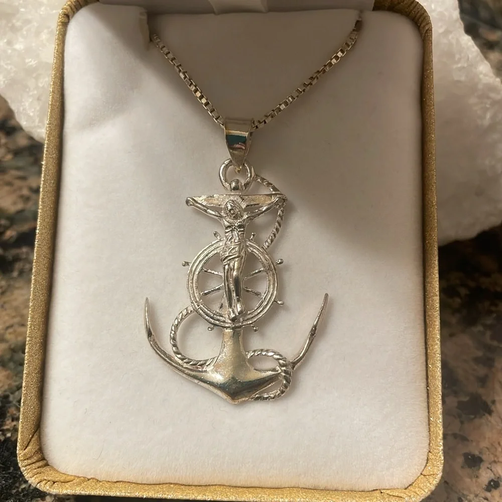 Sterling Silver Mariner’s Jesus Christ Crucifix. Retail 268.00 NWT - Picture 3 of 7
